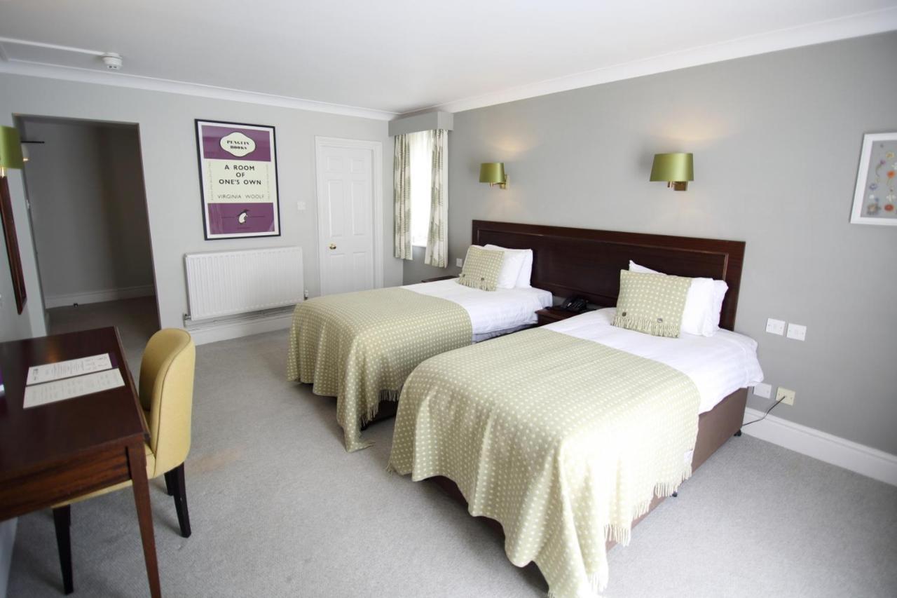 Mercure Gloucester Bowden Hall Hotel Exterior photo